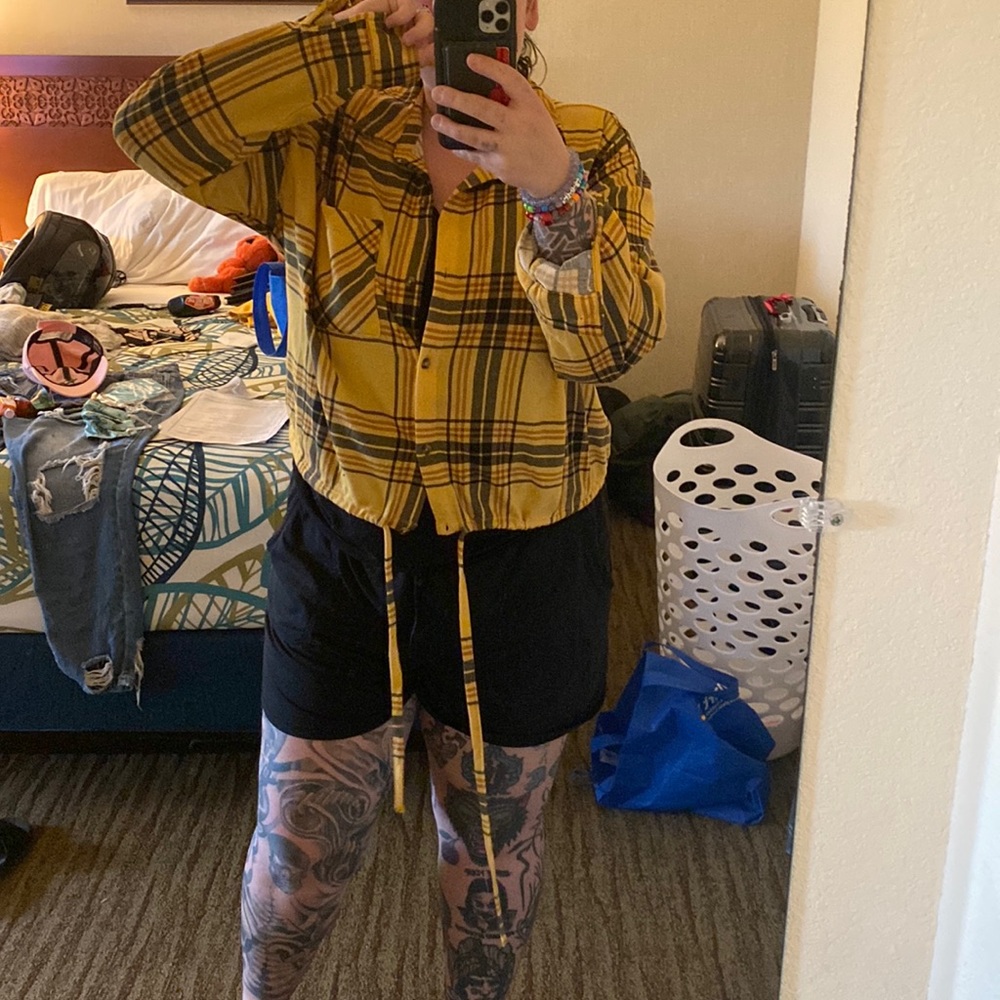 Yellow/black checkered flannel